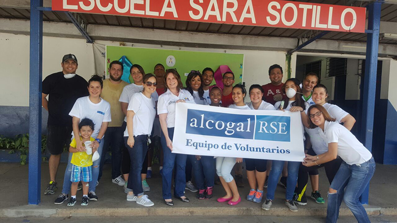 Alcogal volunteer activity